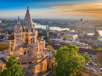 Budapest_AdobeStock_302888101-WEB